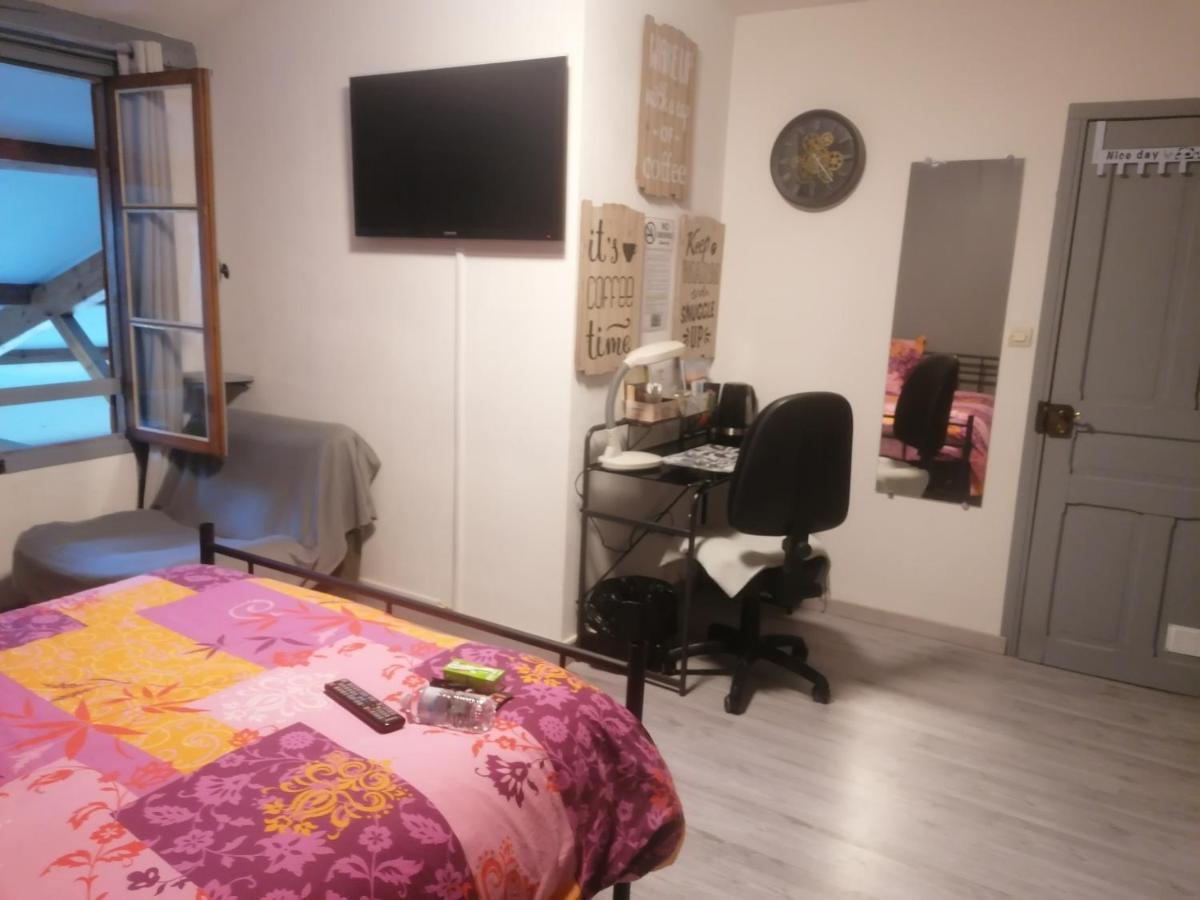 Ferienwohnung Chambre 23M2 Avec Jardin Wi-Fi Gratuit Saint-Girons Exterior foto